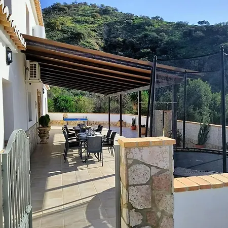 Casa La Fuente Holiday home *